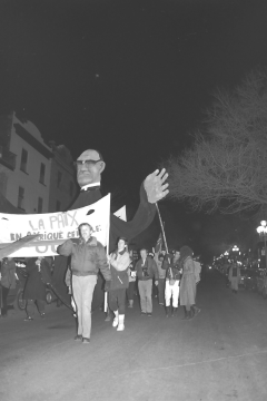 La paix en Amérique centrale, oui! Marche-célébration Romero 24 mars 1988 (2)