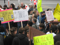 Manifestation contre l’ALE Canada-Colombie. SOS Colombie, Montréal, 10 juin 2009
